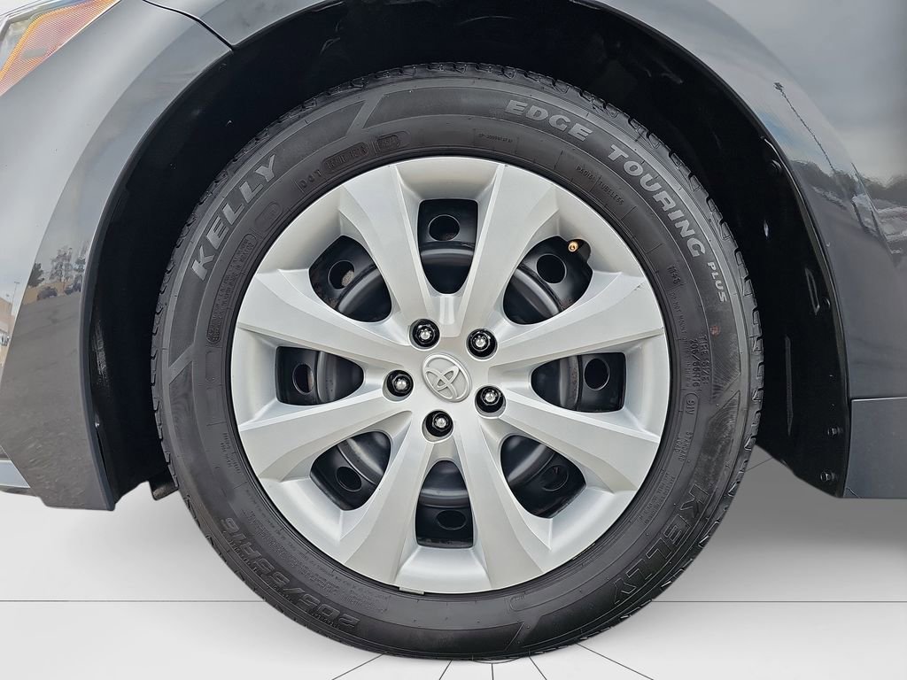 Certified 2023 Toyota Corolla LE image 22