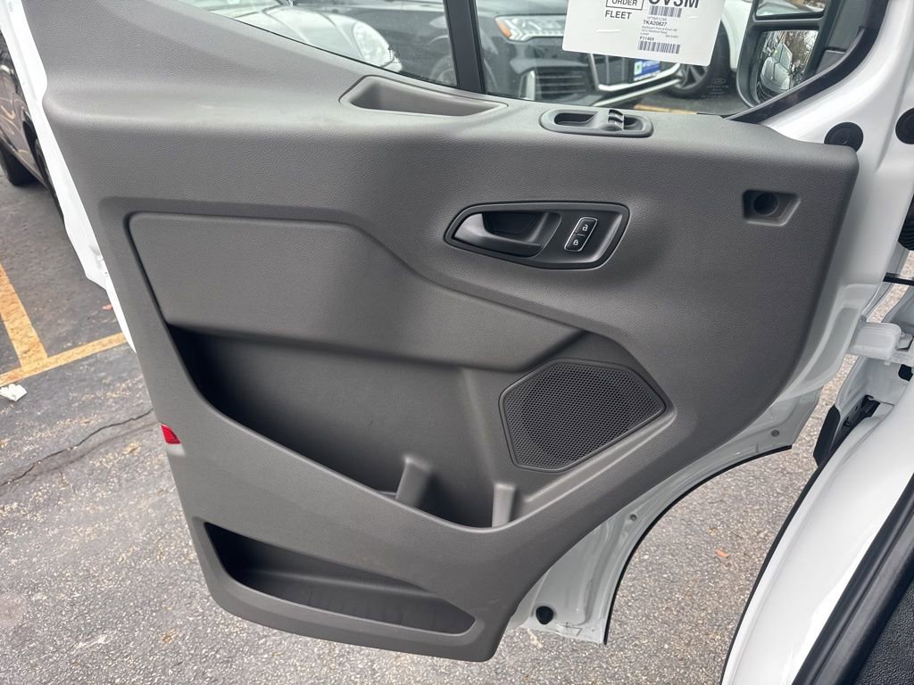 New 2026 Ford Transit 250 148 Medium Roof w/ Exterior Upgrade Package image 14