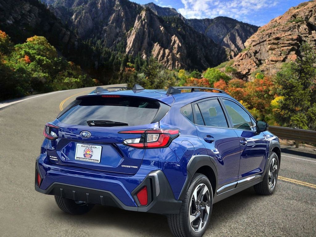 Used 2025 Subaru Crosstrek 2.5i Limited w/ Crosstrek Mirror Package AWD/4WD image 3