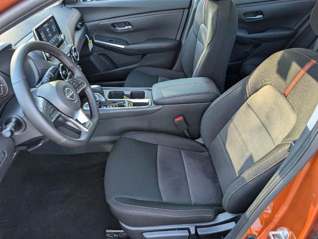 Certified 2025 Nissan Sentra SR FWD image 19