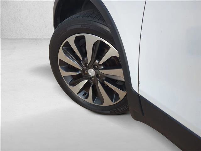 Used 2017 Buick Encore Essence image 10