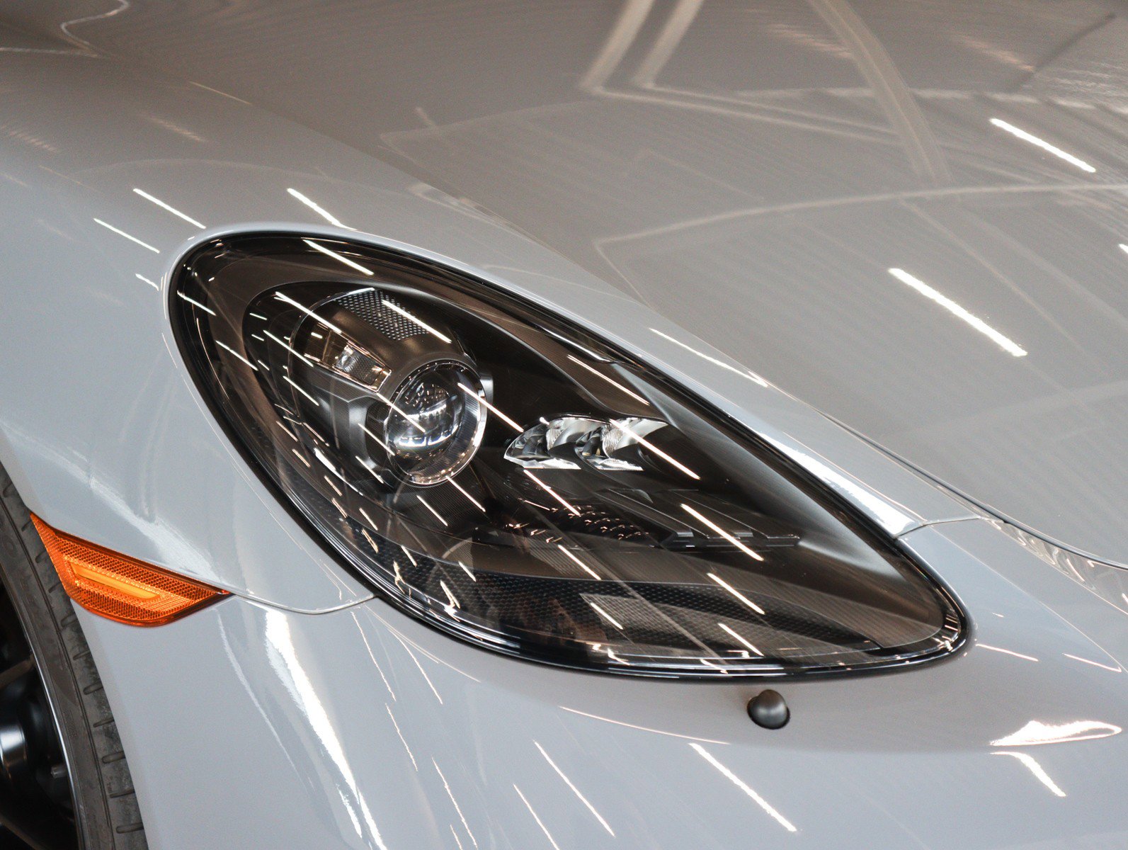 Certified 2025 Porsche 718 Cayman GTS RWD image 30