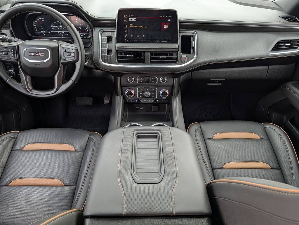 Used 2024 GMC Yukon XL AT4 w/ AT4 Premium Package image 10