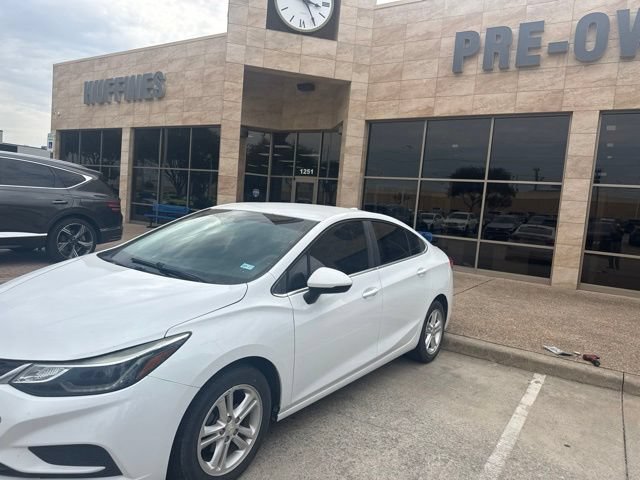 Used 2017 Chevrolet Cruze LT