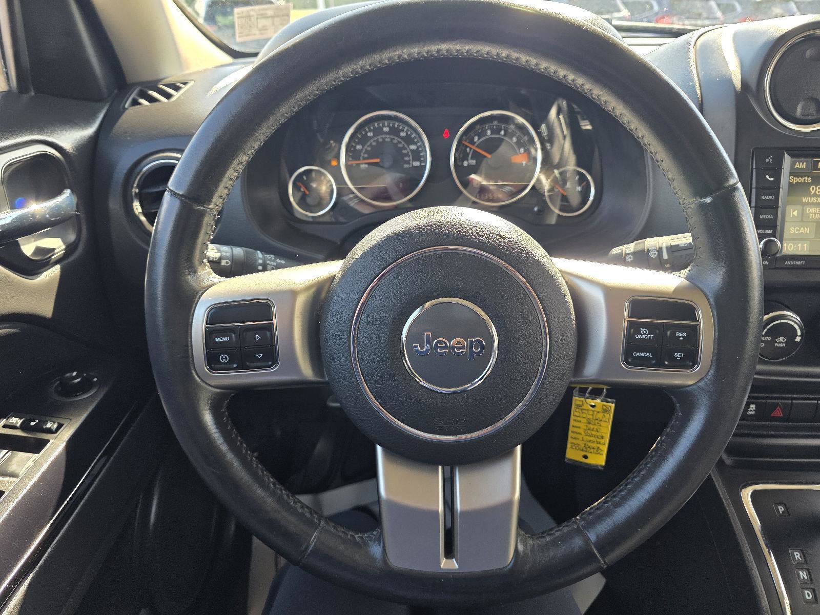 Used 2015 Jeep Patriot Limited w/ Sun/Sound Group AWD/4WD image 15