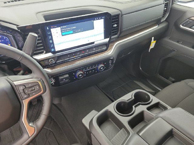Used 2025 Chevrolet Silverado 1500 LT RWD image 29