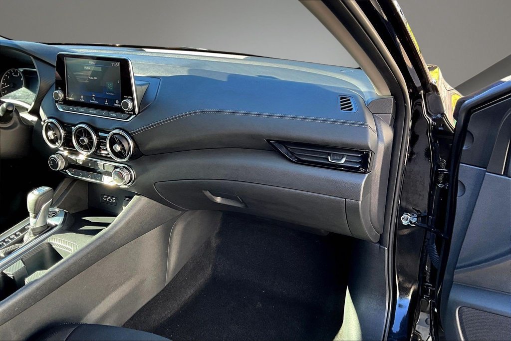 Certified 2023 Nissan Sentra SV FWD image 26