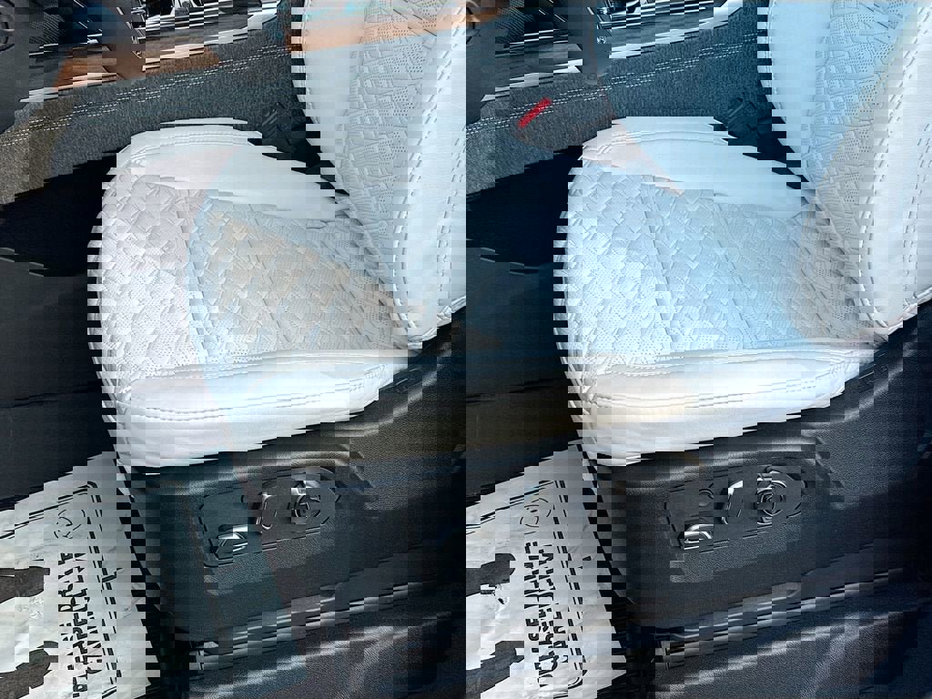 New 2026 Cadillac Escalade Platinum Sport w/ LPO, ONYX Package image 13