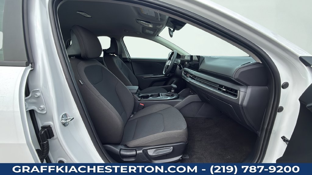 New 2026 Kia K4 FWD image 28