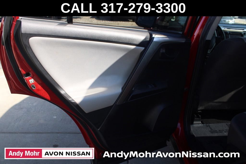 Used 2014 Toyota RAV4 LE FWD image 24