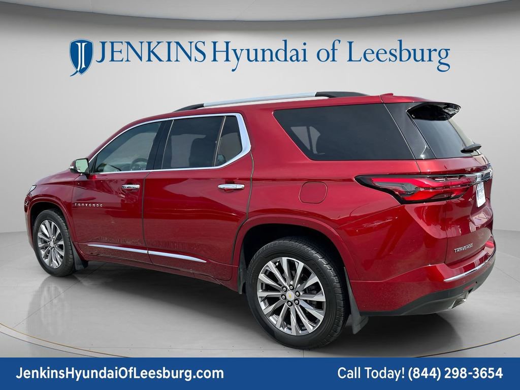 Used 2022 Chevrolet Traverse Premier FWD image 7