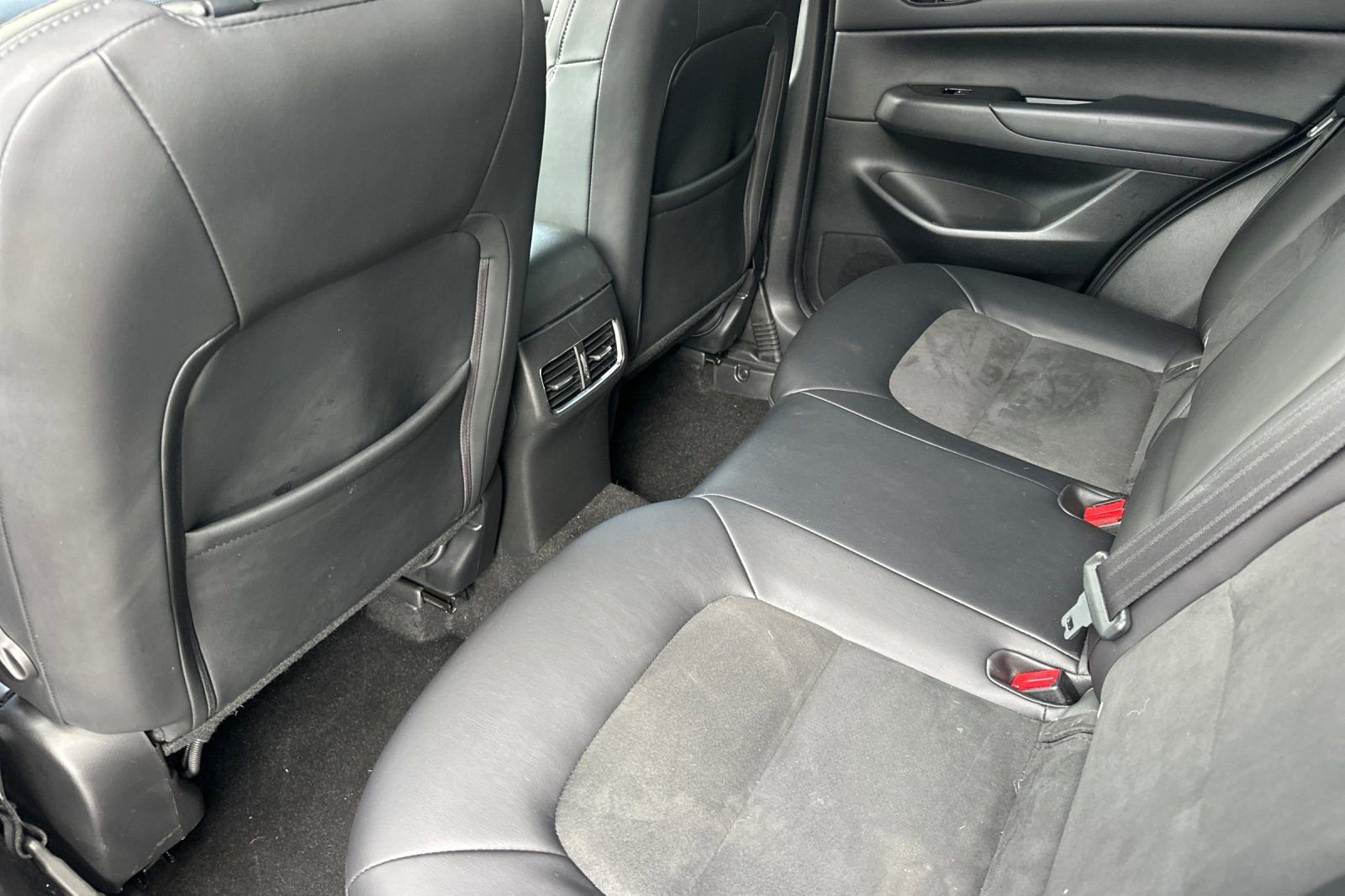 Used 2018 MAZDA CX-5 Touring image 12