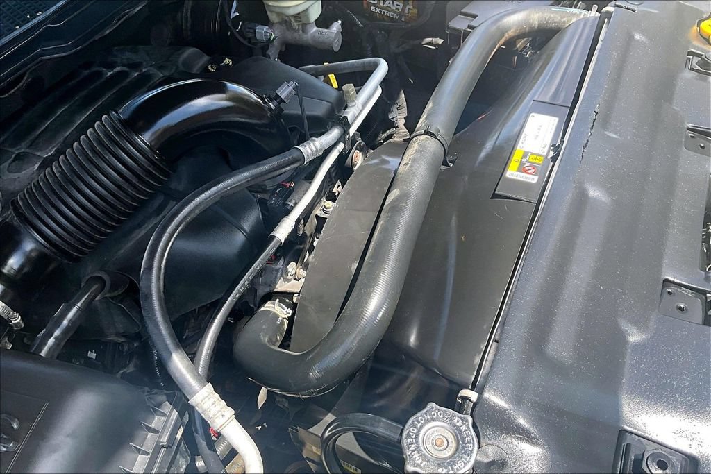 Used 2016 RAM 1500 SLT RWD image 44