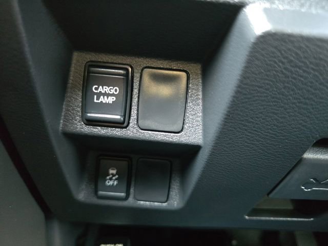 New 2026 Nissan Frontier SV image 30
