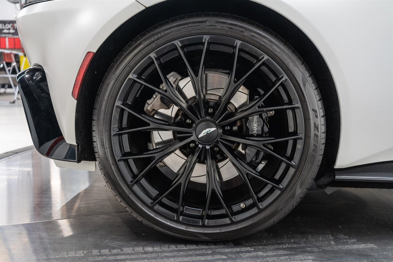 Used 2023 Aston Martin V8 Vantage Coupe RWD image 82