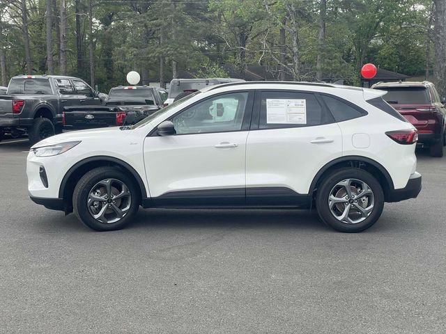 Certified 2025 Ford Escape ST-Line AWD/4WD image 6