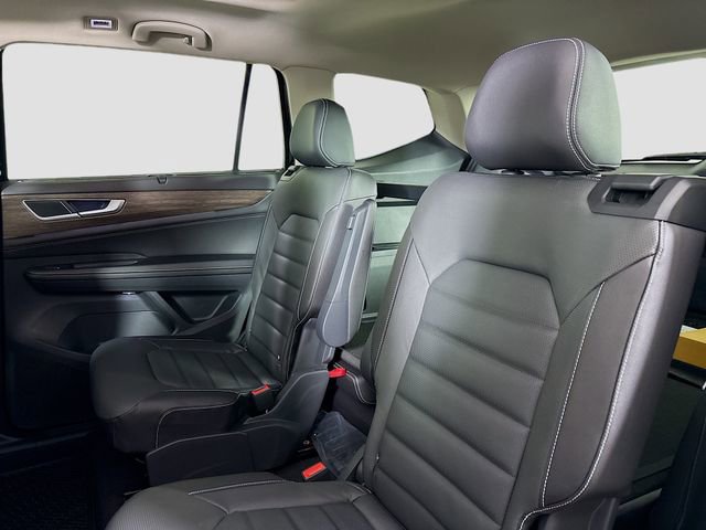 New 2026 Volkswagen Atlas SEL image 25