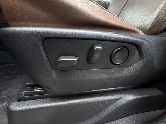 Used 2021 Chevrolet Tahoe High Country w/ Premium Package RWD image 31