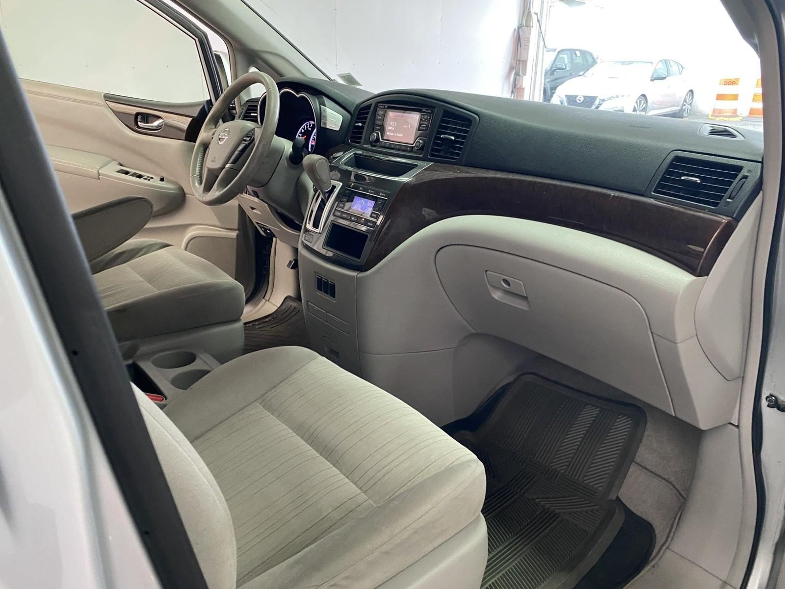 Used 2015 Nissan Quest SV FWD image 8