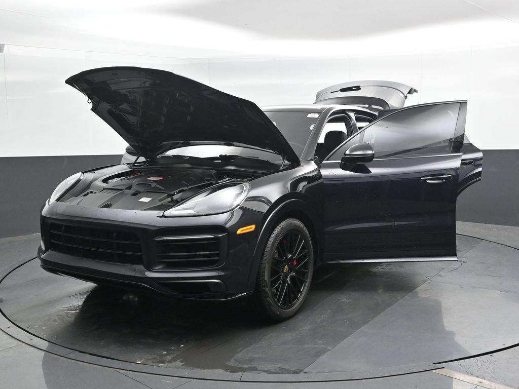 Used 2021 Porsche Cayenne GTS AWD/4WD image 46