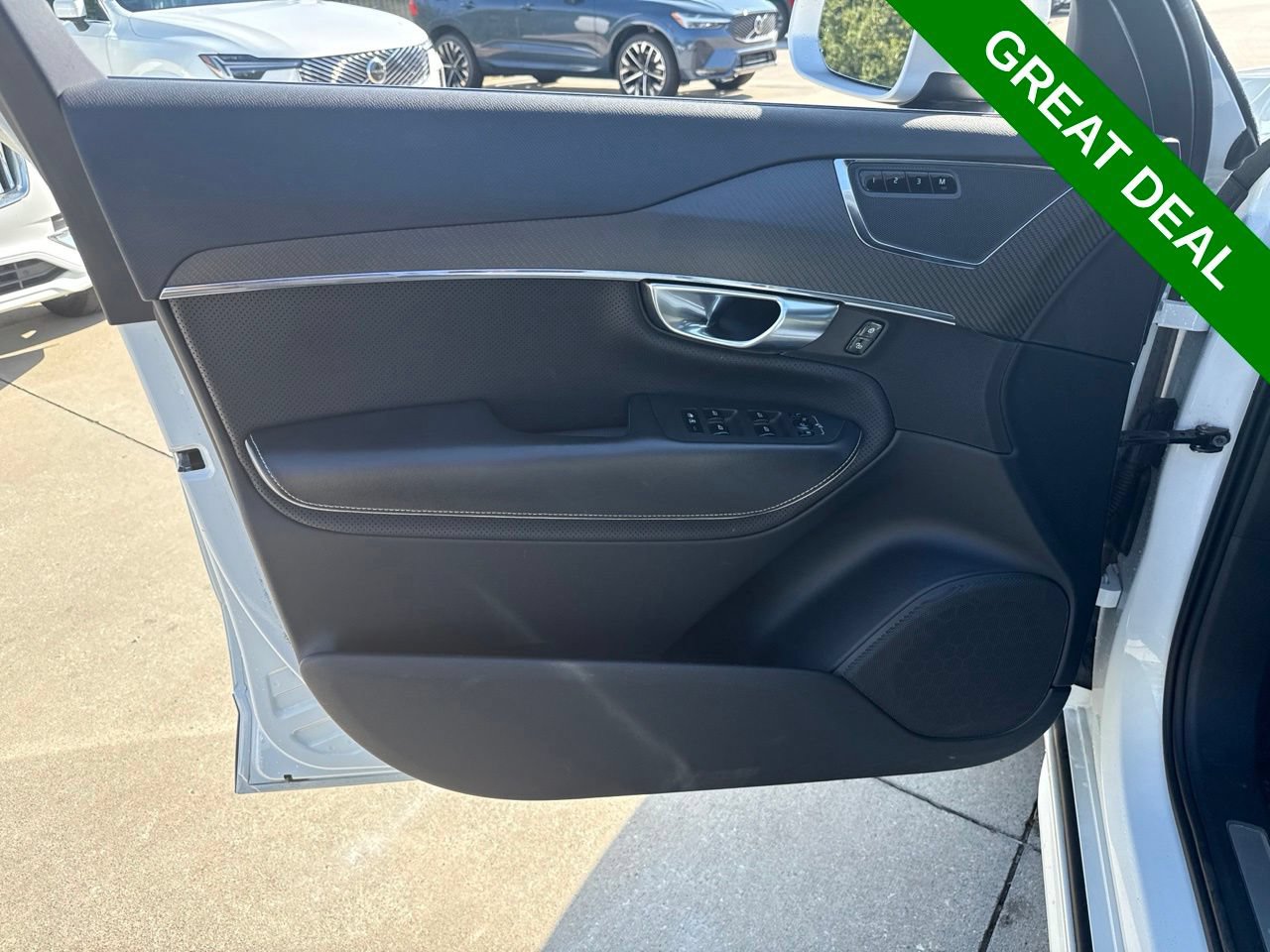 Used 2018 Volvo XC90 T6 R-Design w/ Convenience Package AWD/4WD image 20