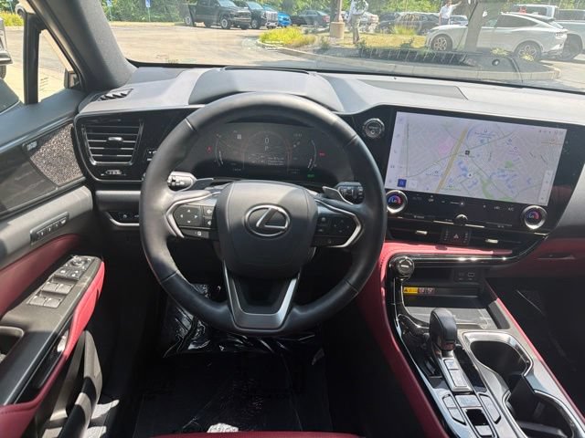 Certified 2025 Lexus NX 350h AWD w/ Accessory Package (Z2) image 15