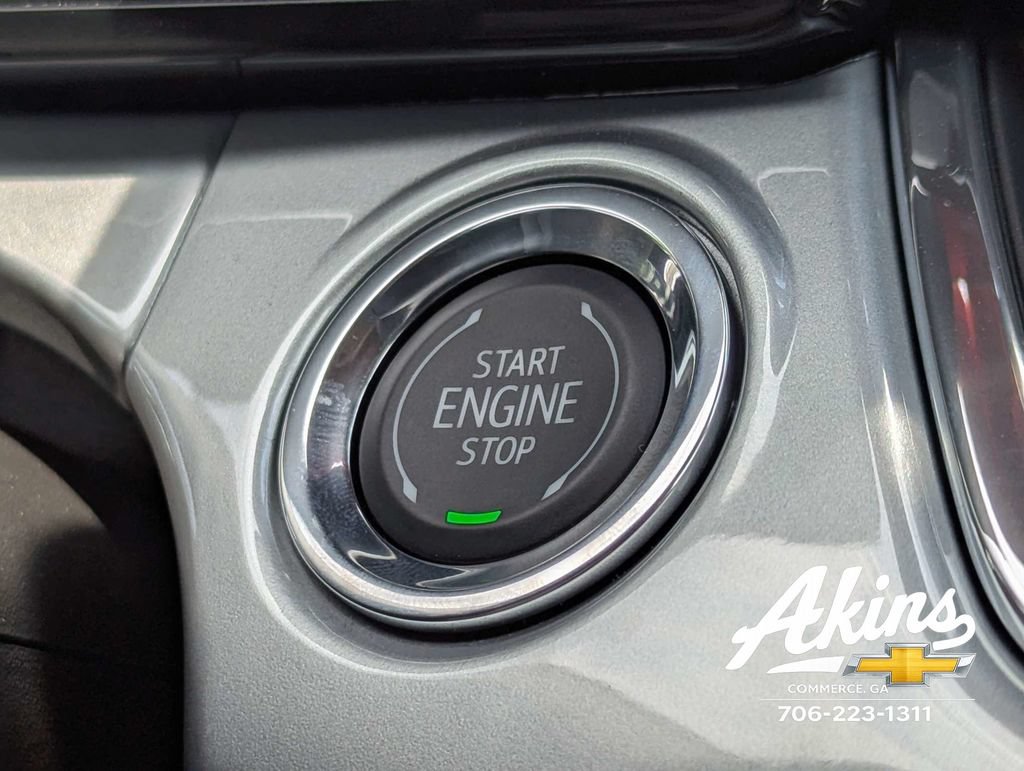 New 2026 Chevrolet Trax LT w/ LT Convenience Package FWD image 28