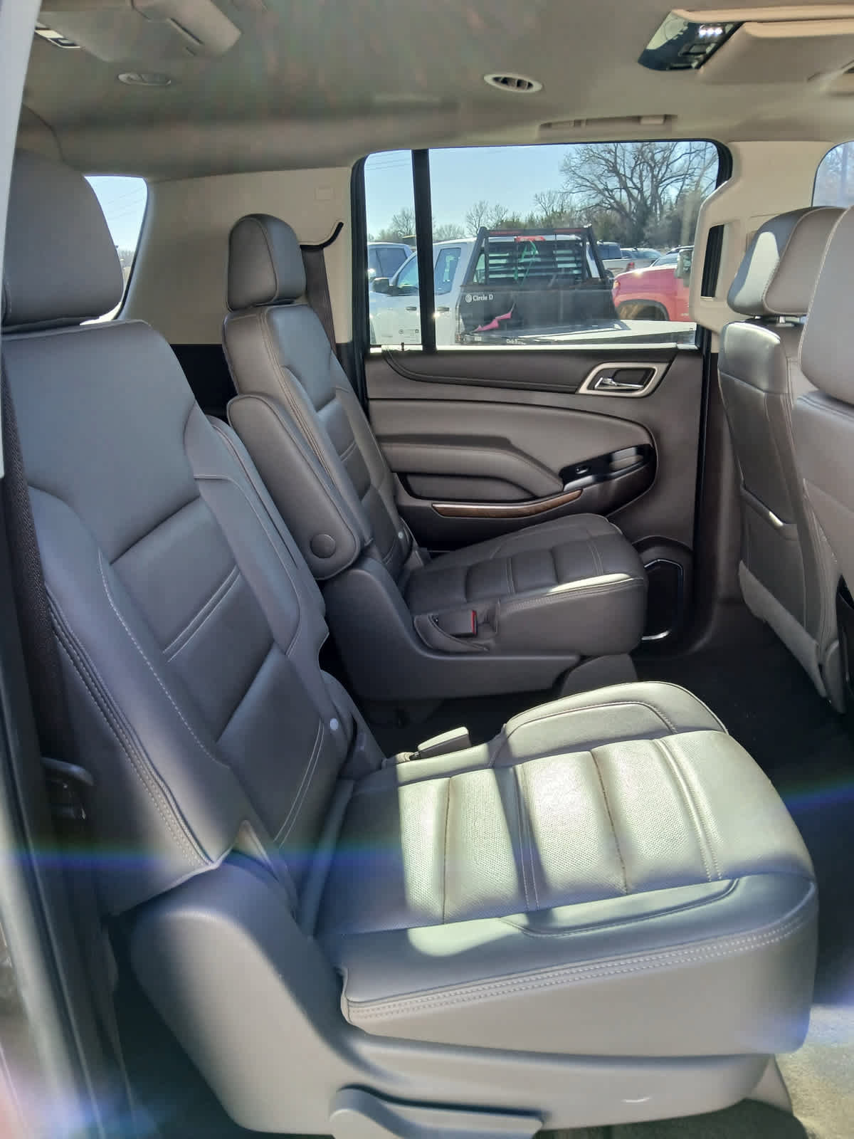 Used 2019 GMC Yukon XL Denali w/ Denali Ultimate Package image 8