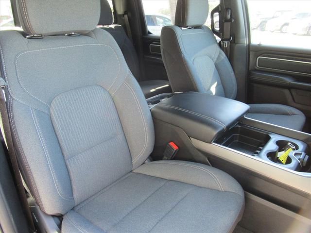 Used 2022 RAM 1500 Big Horn AWD/4WD image 7