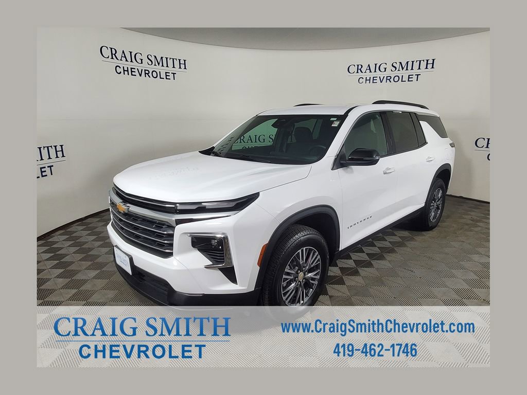 Used 2025 Chevrolet Traverse LT FWD image 1