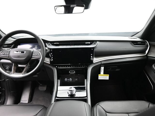 New 2026 Jeep Grand Cherokee Limited w/ Trailer Tow Package image 23