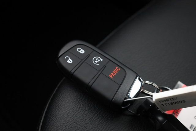New 2026 Jeep Compass Latitude image 27