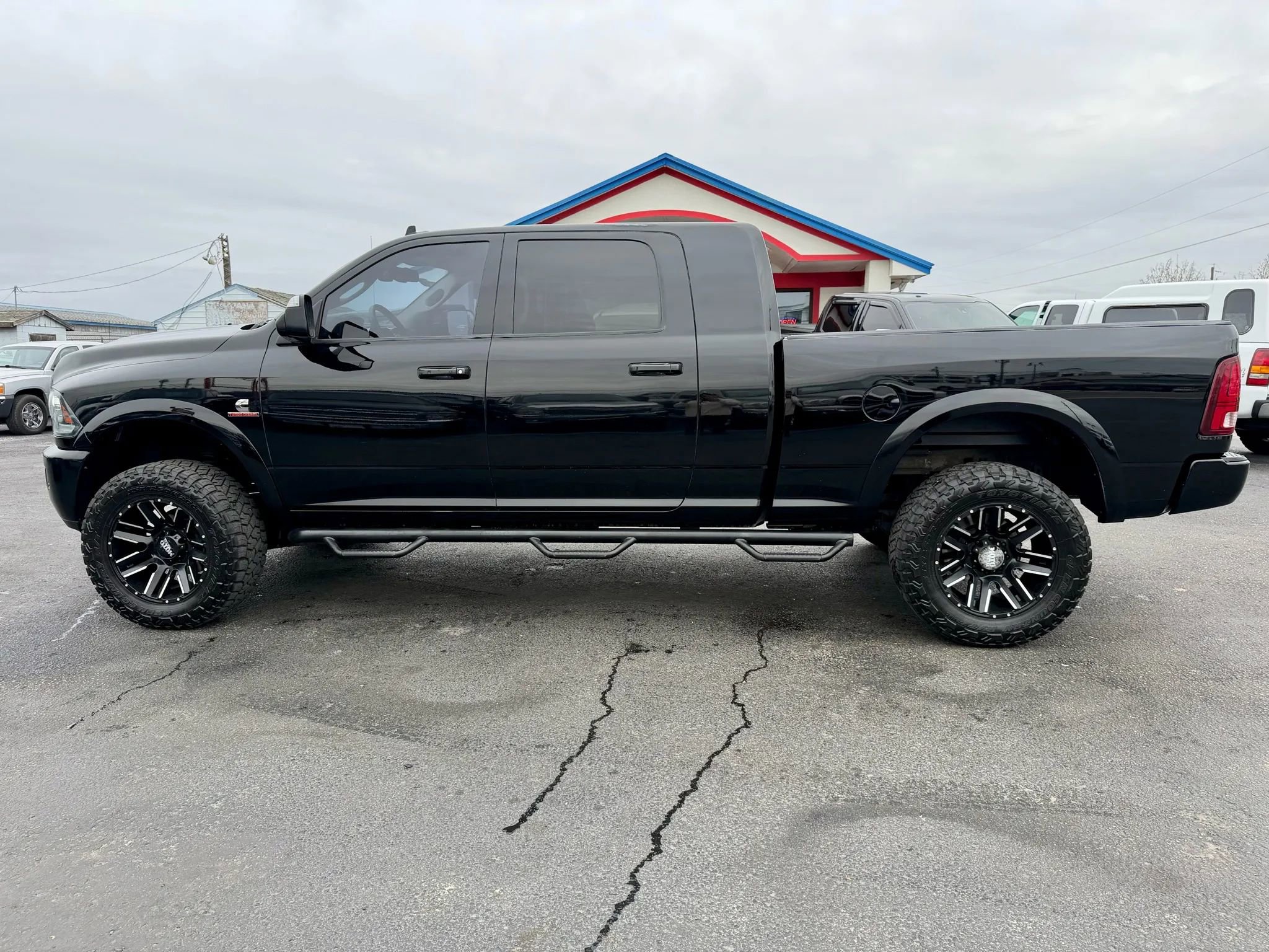 Used 2015 RAM 2500 Laramie image 2