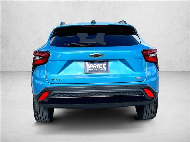 Used 2025 Chevrolet Trax RS w/ Driver Confidence Package FWD video 4