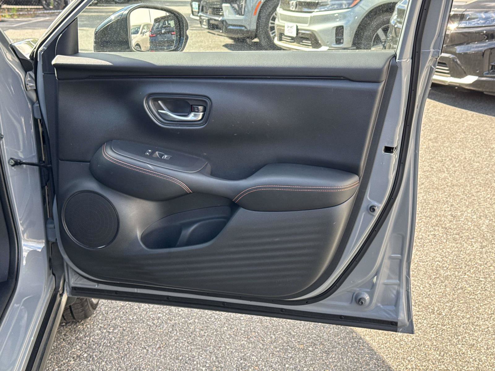 Used 2025 Honda HR-V Sport image 14
