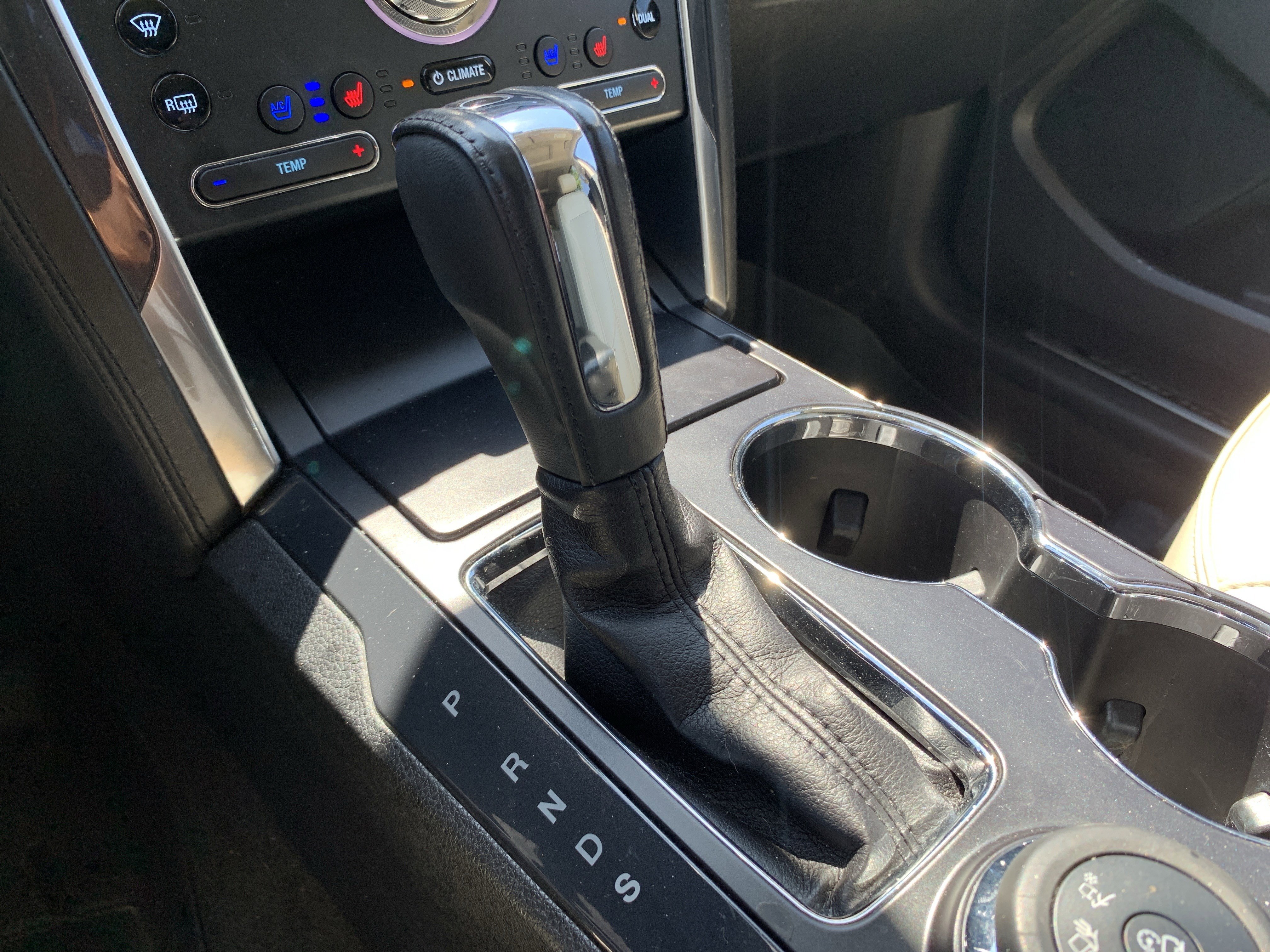 Used 2017 Ford Explorer Platinum AWD/4WD image 26