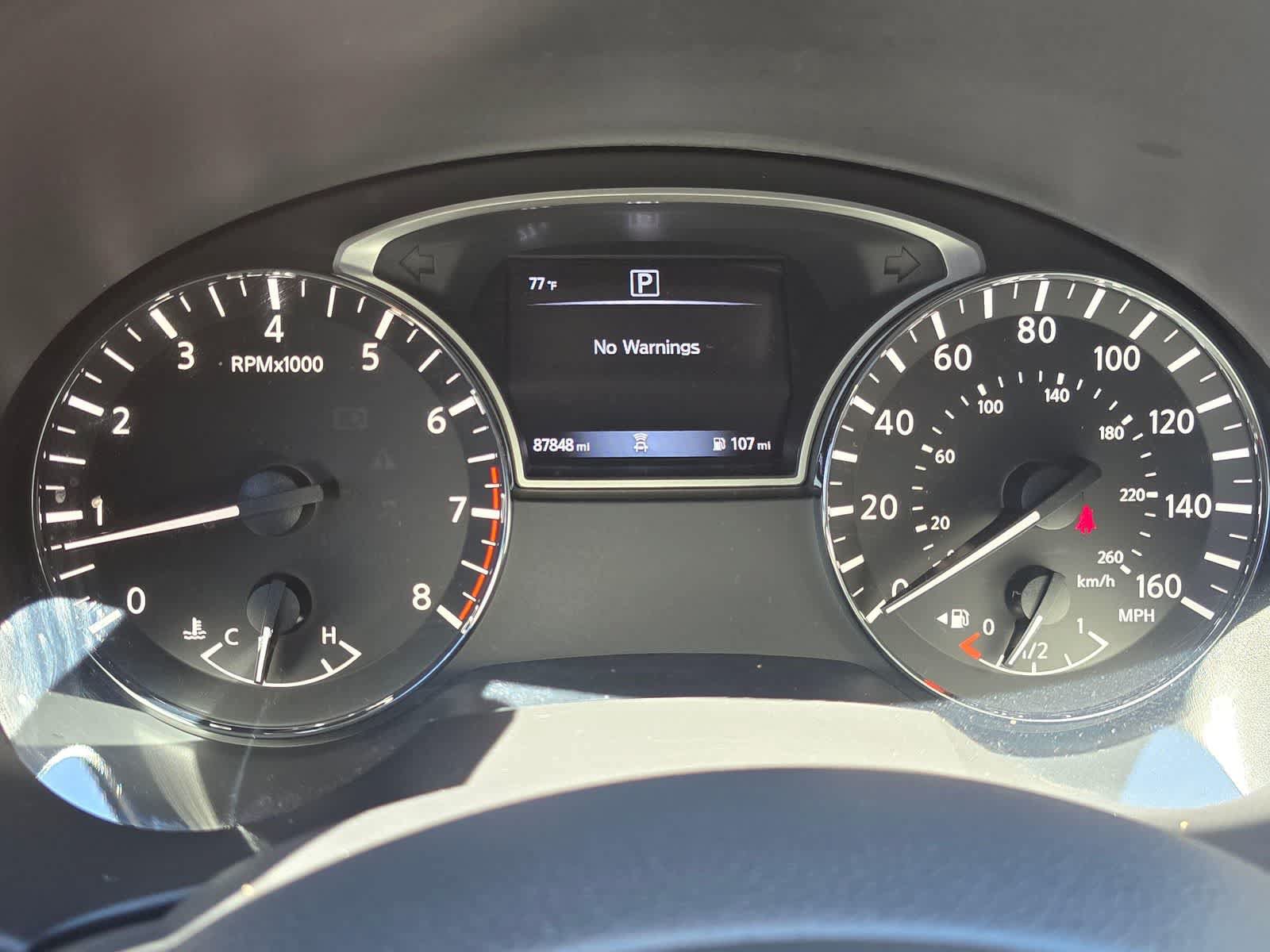 Used 2018 Nissan Altima 2.5 SR FWD image 12