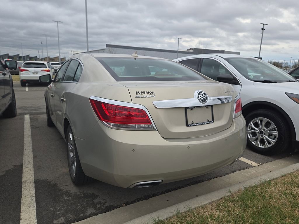 Used 2012 Buick LaCrosse Premium image 2