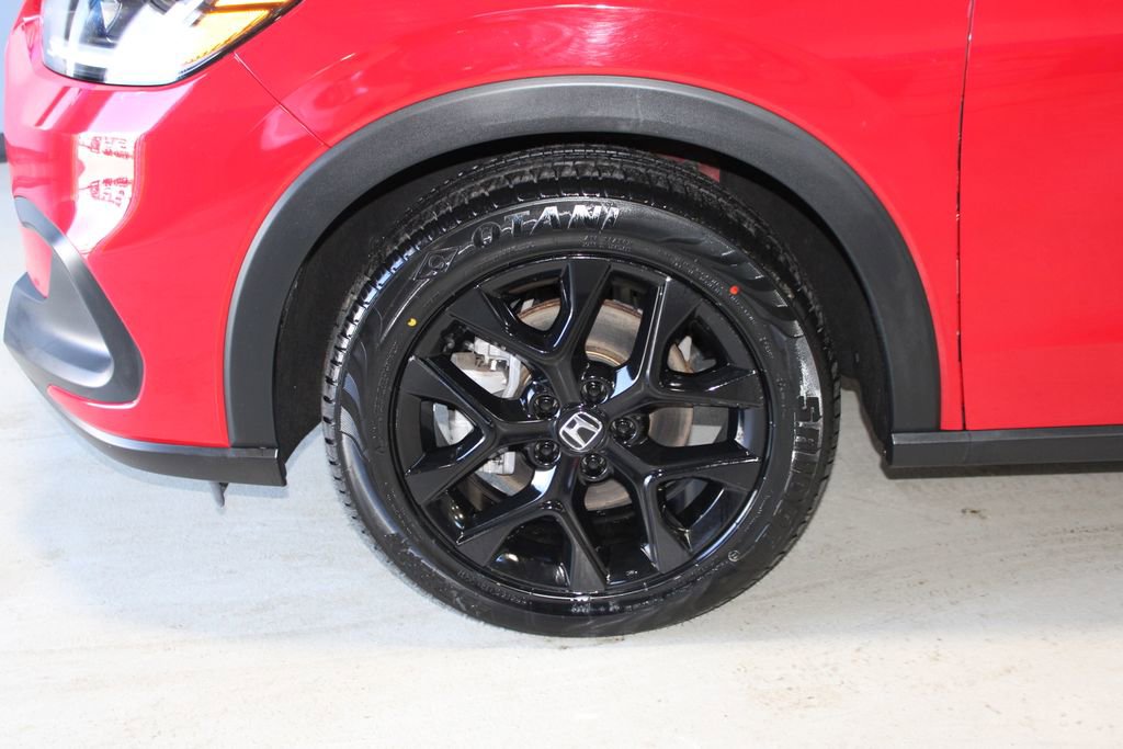 Used 2023 Honda HR-V Sport image 6