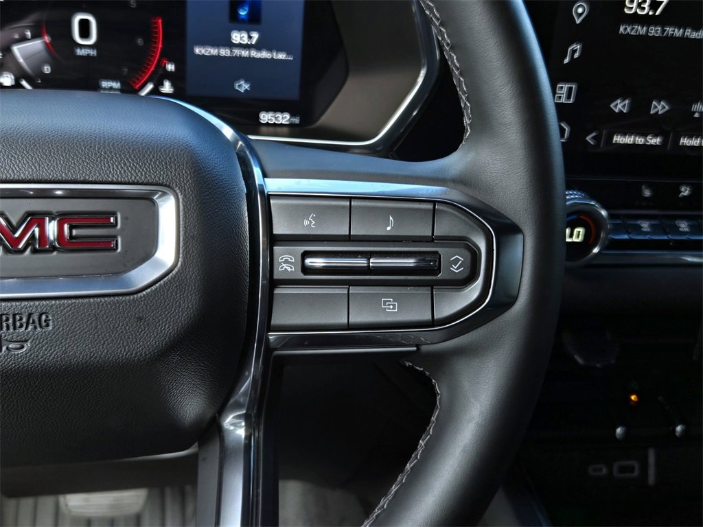 Used 2024 GMC Canyon Elevation w/ Elevation Premium Package image 20