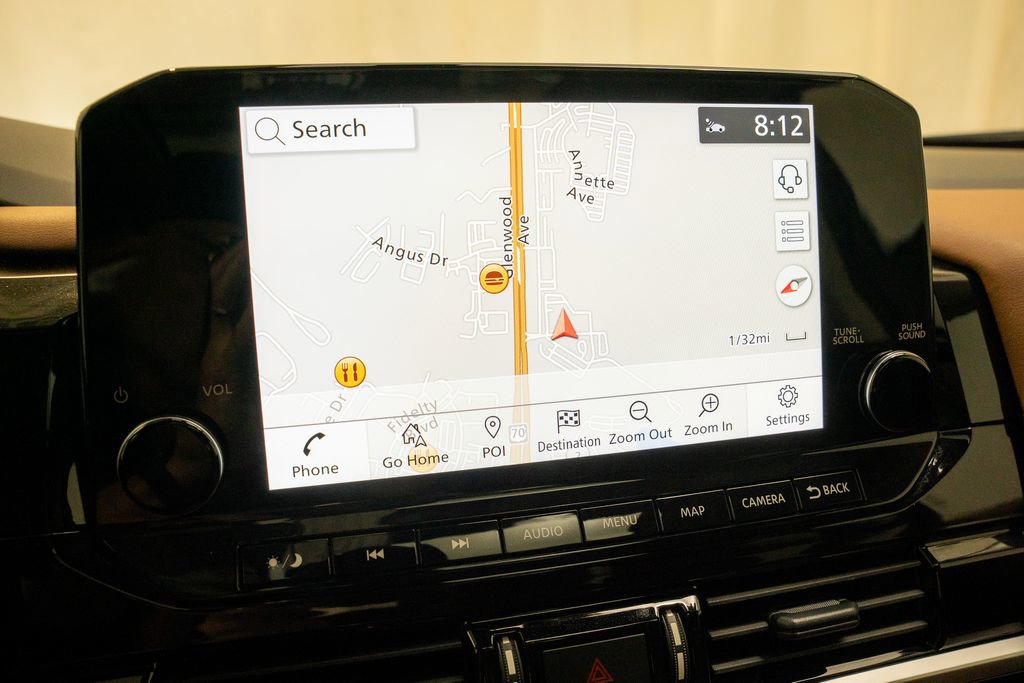 Certified 2025 Nissan Pathfinder Platinum image 16