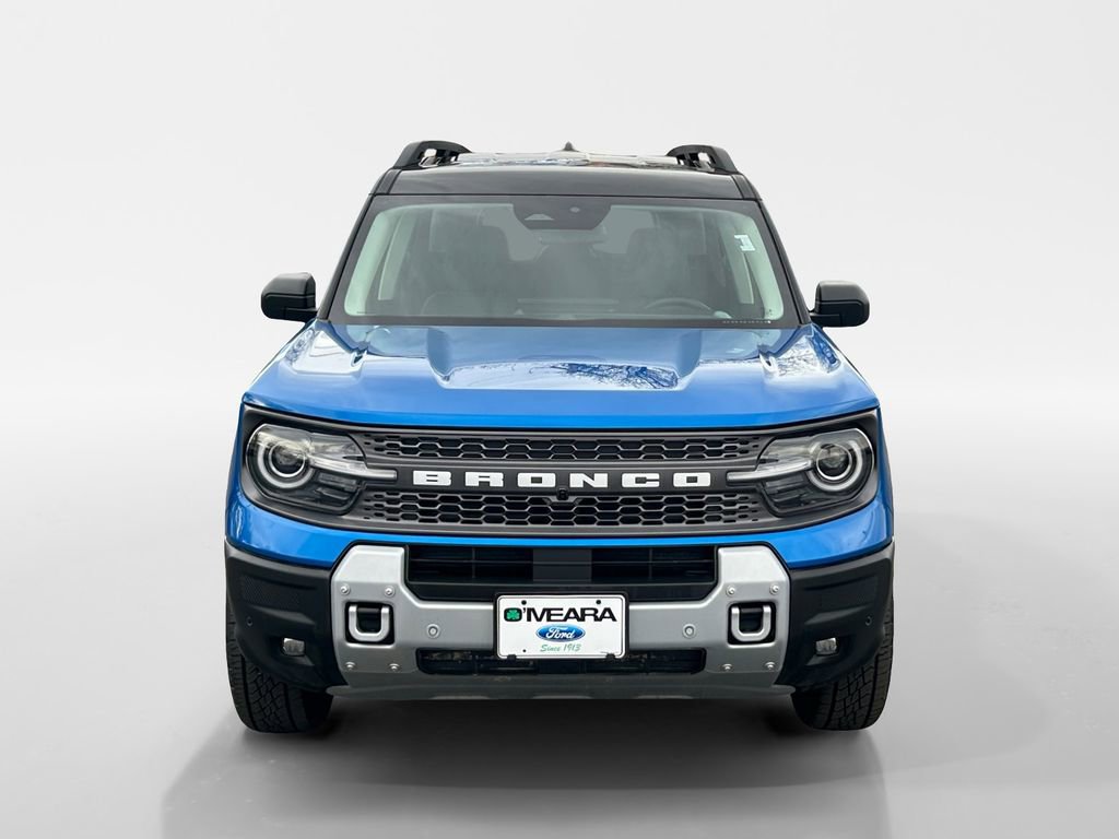 Used 2025 Ford Bronco Sport Badlands image 9