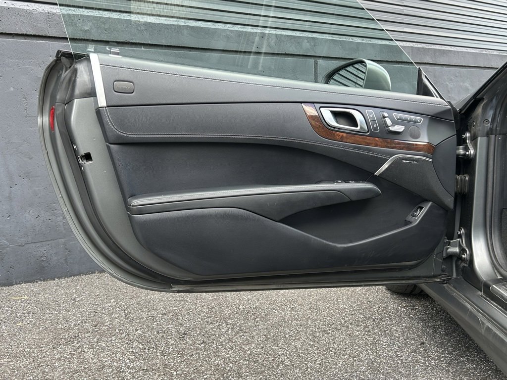 Used 2016 Mercedes-Benz SL 550 image 19