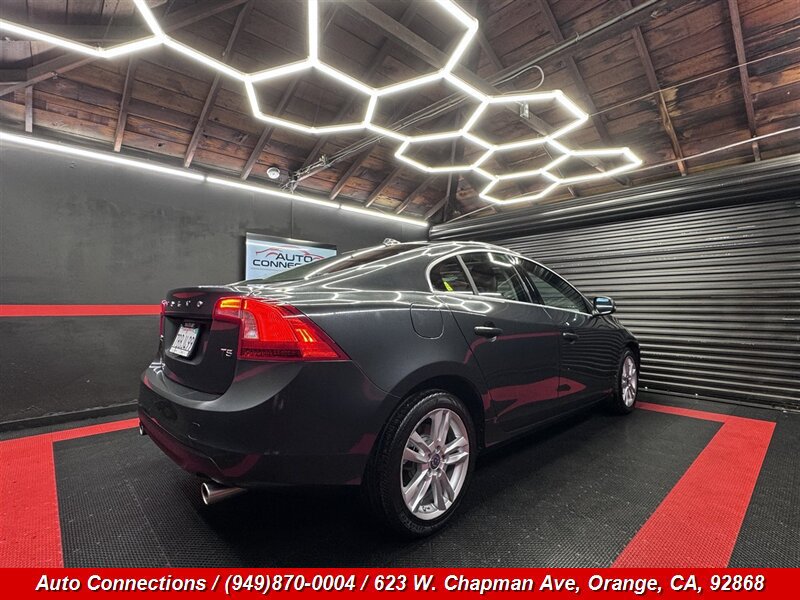 Used 2013 Volvo S60 T5 FWD image 3