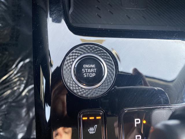 Certified 2023 Kia Niro EX image 29