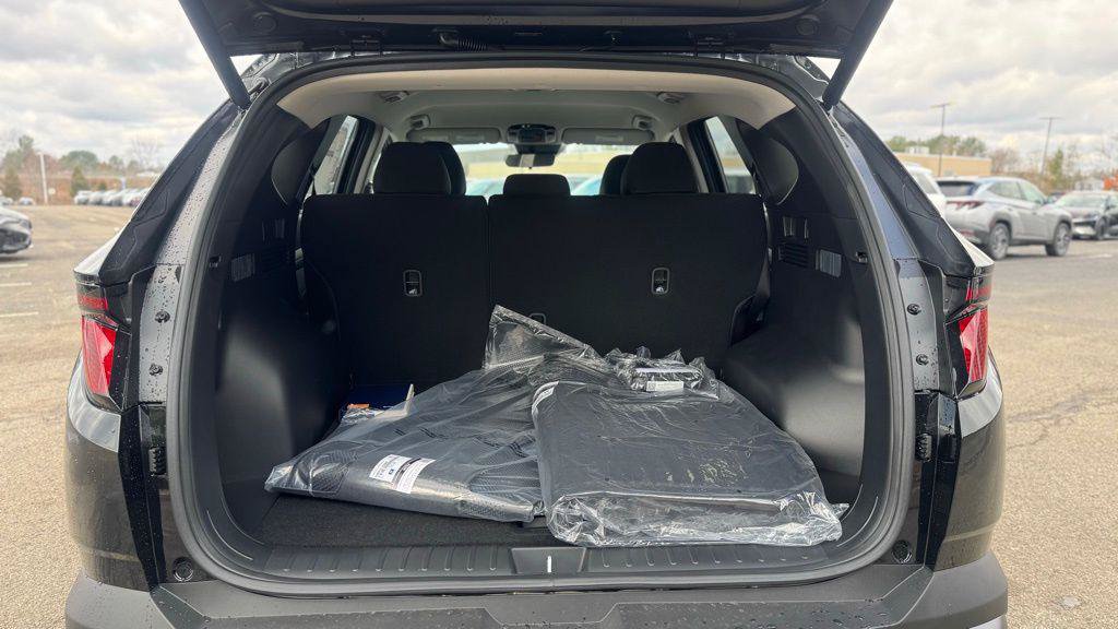 New 2026 Hyundai Tucson SEL Plus AWD/4WD image 7