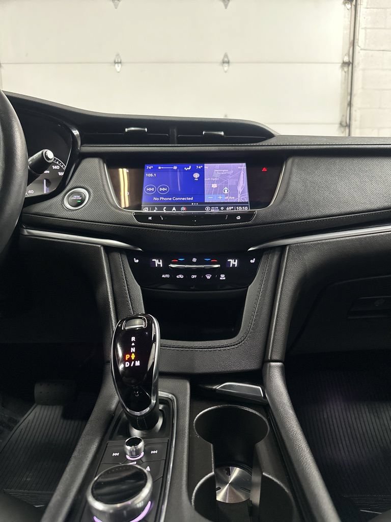 Used 2024 Cadillac XT5 Premium Luxury AWD/4WD image 24