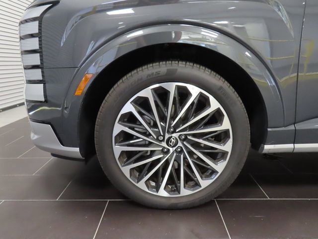 Used 2026 Hyundai Palisade Calligraphy FWD image 15