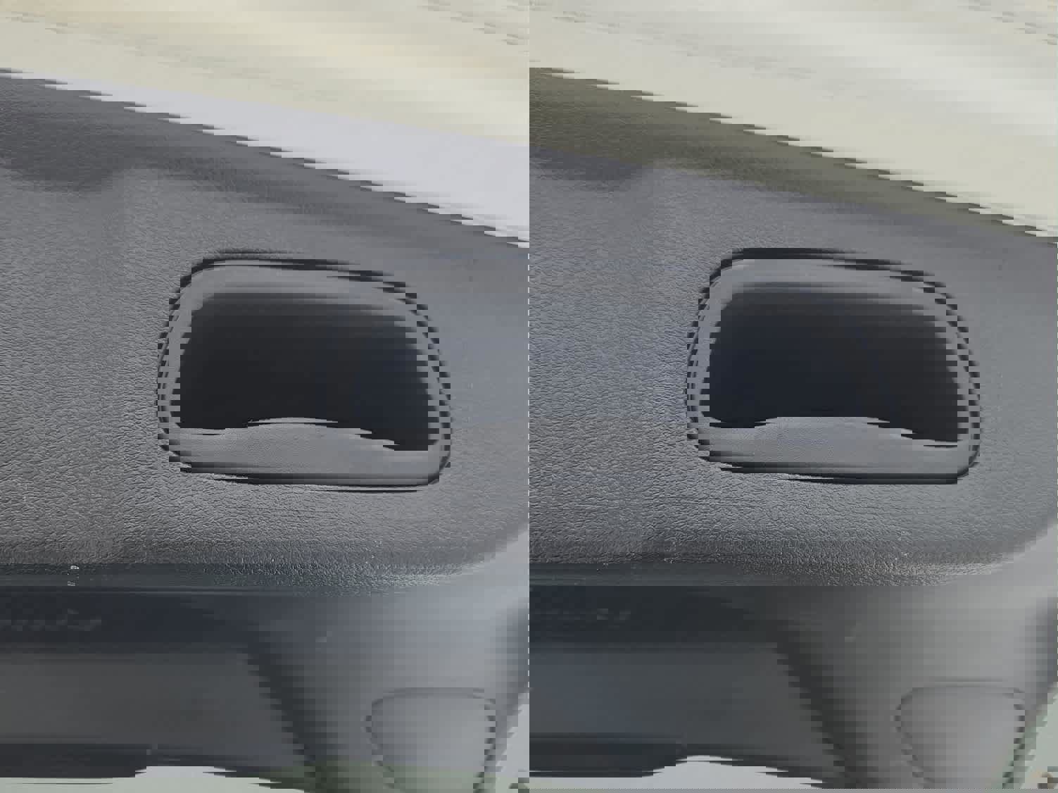 Used 2024 Jeep Compass Latitude image 47