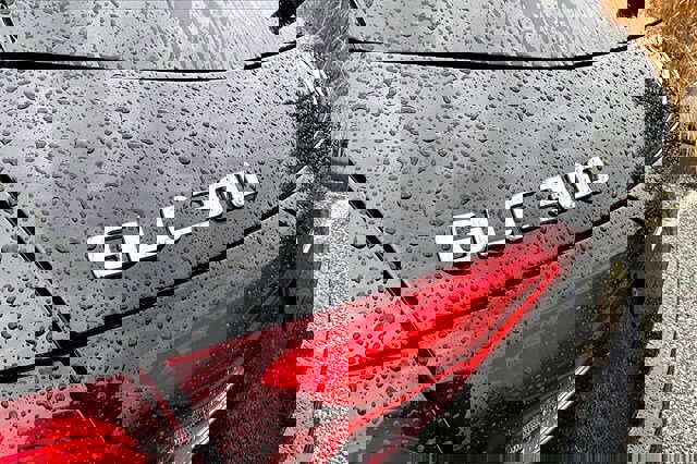 Certified 2025 Mercedes-Benz GLC 300 4MATIC image 7